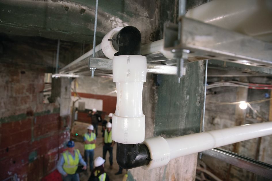 Uponor PEX riser and main piping commercial application